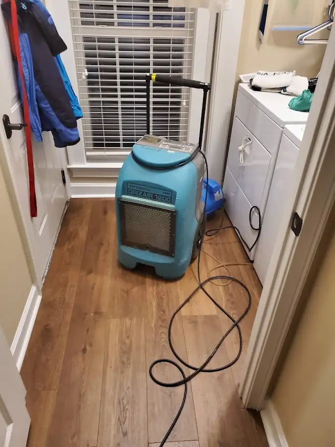 Commercial dehumidifier deployed for Flood Damage Cleanup in Scotts Valley